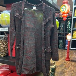 VENUS Women's Fringed Sweater - Red and Black